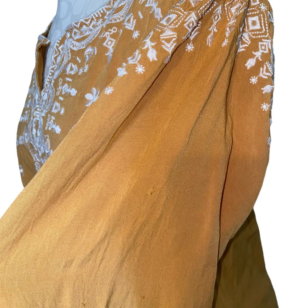 Savanna Jane Marigold Embroidered Long Sleeve Blouse Plus Size 1X - Picture 7 of 12